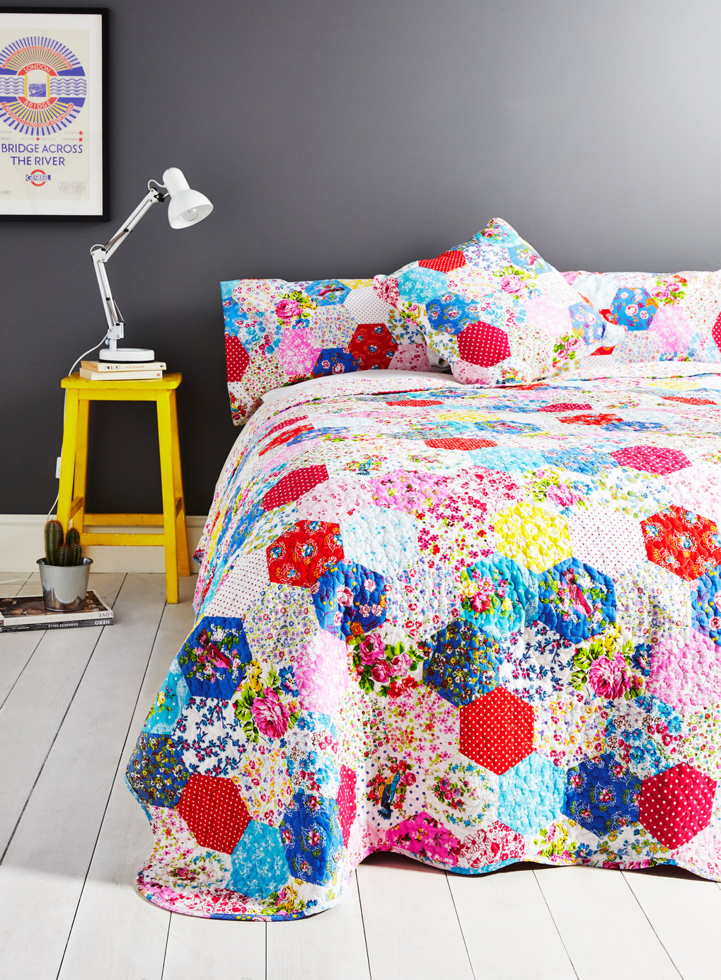 Cotton Bedspread Manufacturer Printed Vermicelli Stitched