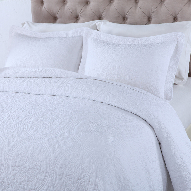 Matelasse quilt supplier 100 cotton white embroidery matelasse quilts bedspreads coverlets-001-1