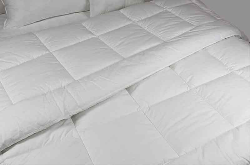 duvet-manufacturer-china-factory-wholesale-high-quality-cotton-or-polyester-shell-with-polyester-or-wool-filling-1